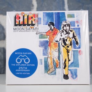 Moon Safari (25th Anniversary Explorer Edition) (01)